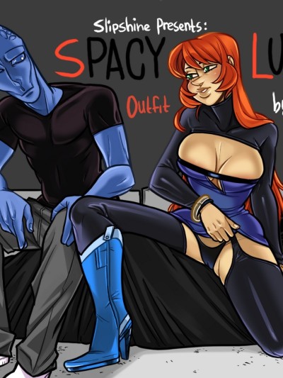 Spacy Lucy 4 - Outfit