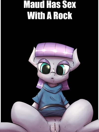 Maud Has Sex With A Rock