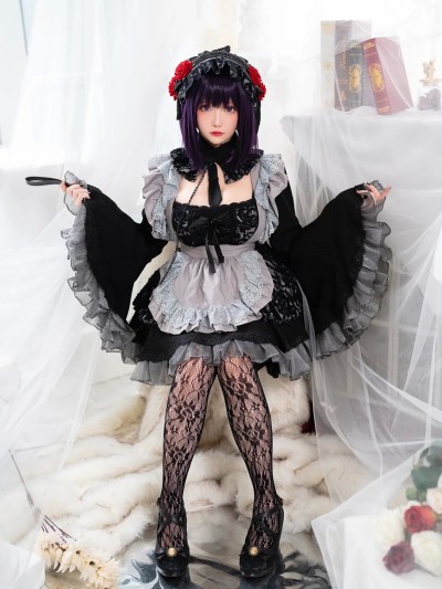 Hoshilily (星之迟迟) cosplay Shizuku Kuroe – Sono Bisque Doll