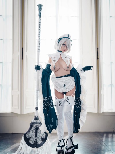 Okita Rinka (沖田凜花Rinka) cosplay 2B Maid – Nier:Automata