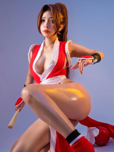 Umeko J cosplay Mai Shiranui – Dead or Alive