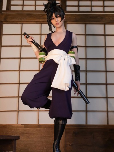 DonnaLoli cosplay Yuzuriha – Jigokuraku