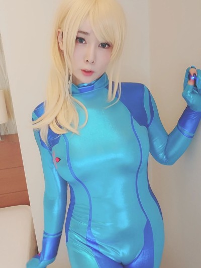Okada yui cosplay Samus aran – Metroid