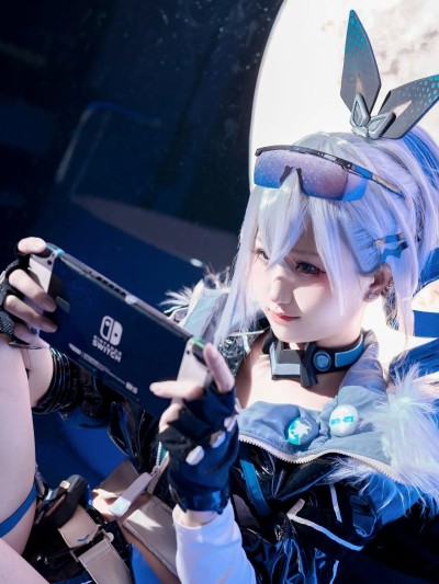 Kuuko W (クー子) cosplay Silver Wolf – Honkai:Star Rail