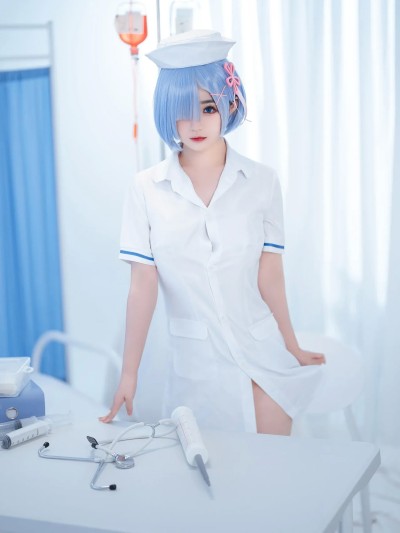 Sakurai Ningning-(桜井宁宁) cosplay Nurse Rem – Re:Zero
