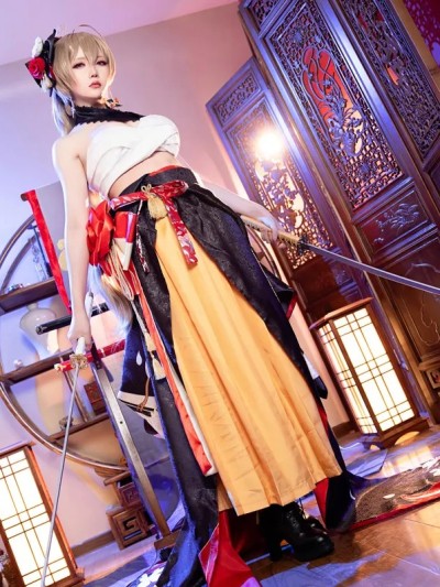 Hoshilily (星之迟迟) cosplay Yoimiya – Genshin Impact