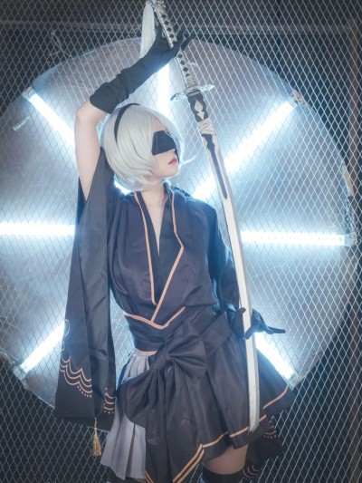(Saint Photolife) Yuna’s cosplay K/DA Akali and 2B – Nier Automata and League of Legends