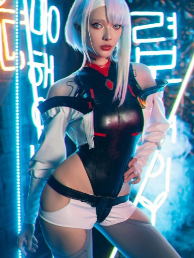 Misaki Sai cosplay Lucy – Cyberpunk