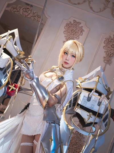 Aqua cosplay Jeanne d’Arc – Fate/Grand Order