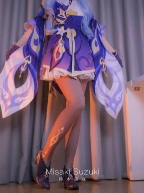 铃木美咲 (Misaki Suzuki) cosplay Keqing – Genshin Impact