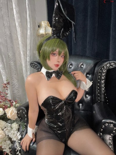 Sayo Momo cosplay Ubel Black Easter Bunny – Sousou no Frieren