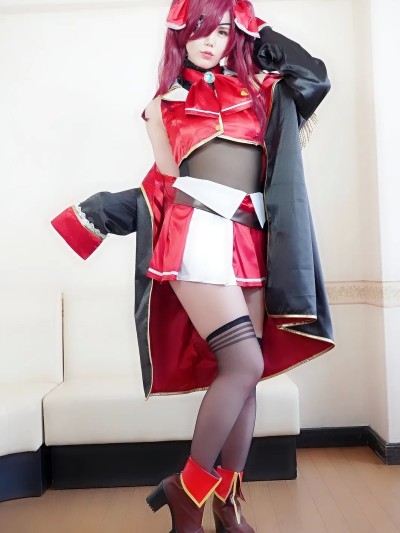 Unknown Cosplayer cosplay Houshou Marine – Hololive
