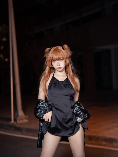 Mizu Mizu cosplay Asuka Langley Soryu – Evangelion